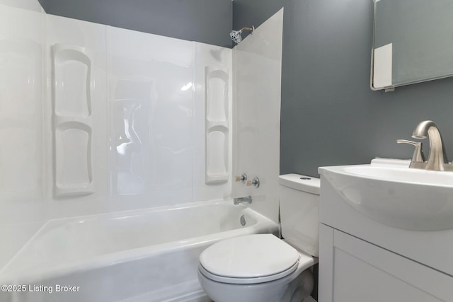 1119 Carlisle Ave, Louisville, KY 40215 - full bath featuring washtub / shower combination, toilet, and vanity