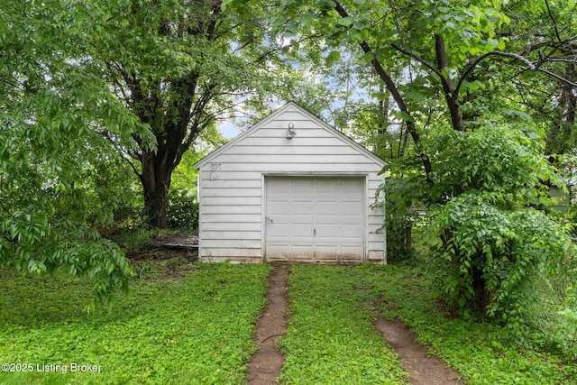 1119 Carlisle Ave, Louisville, KY 40215 - view of detached garage
