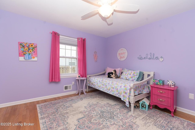 2401 Branning Rd, Thornhill, KY 40222 - bedroom featuring wood finished floors, baseboards, and ceiling fan