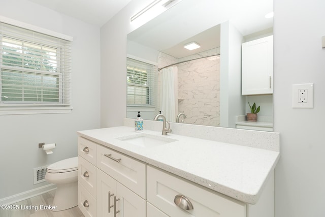 2401 Branning Rd, Thornhill, KY 40222 - bathroom featuring toilet, vanity, a shower with curtain, and baseboards