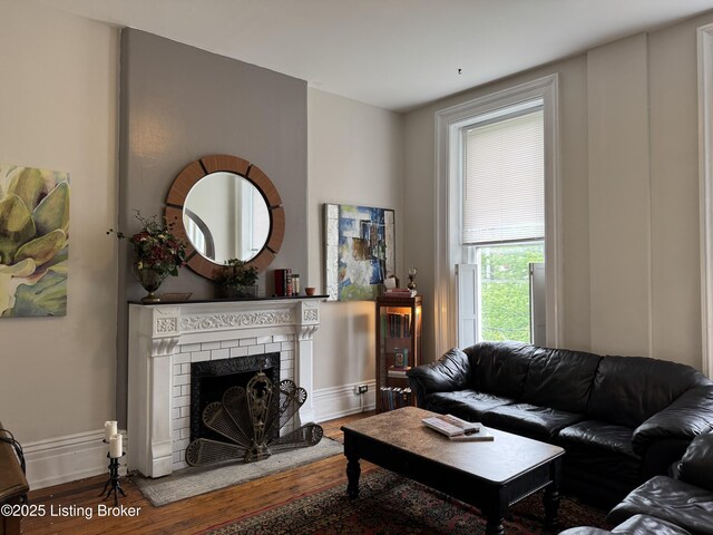 1023 S 3rd St, Louisville, KY 40203 - photo 32