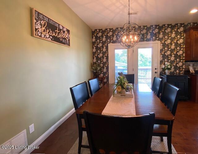 1013 Mallards Cv, Bardstown, KY 40004 - dining room with a chandelier and baseboards
