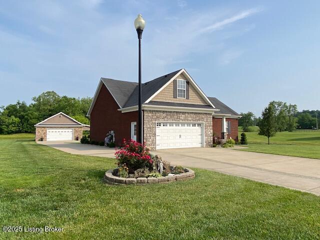 1013 Mallards Cv, Bardstown, KY 40004 - view of front of home with a front yard and driveway