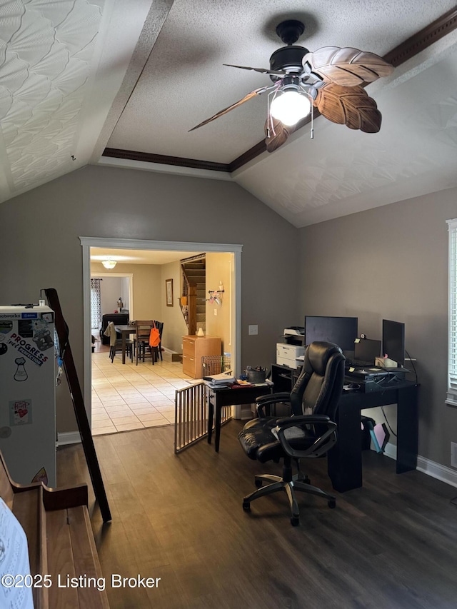 1103 Foxfire Rd, Bardstown, KY 40004 - office area featuring lofted ceiling, ceiling fan, wood finished floors, baseboards, and a textured ceiling