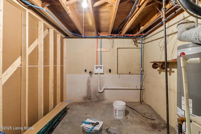 4205 Cottagehill Rd, Louisville, KY 40299 - unfinished below grade area featuring gas water heater