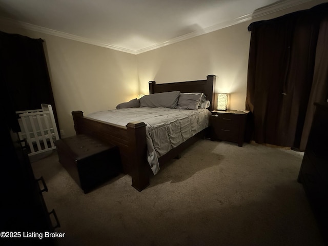 805 Kinross Pl, Douglass Hills, KY 40243 - carpeted bedroom featuring ornamental molding