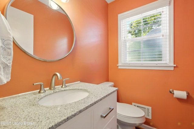828 Dorsey Ln, Louisville, KY 40223 - half bath with vanity and toilet