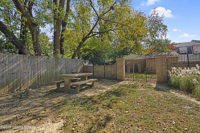 4180 Lyndon Way Unit 309, Louisville, KY 40207 - photo 2