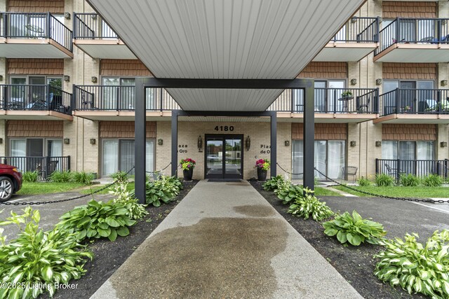 4180 Lyndon Way Unit 309, Louisville, KY 40207 - photo 32