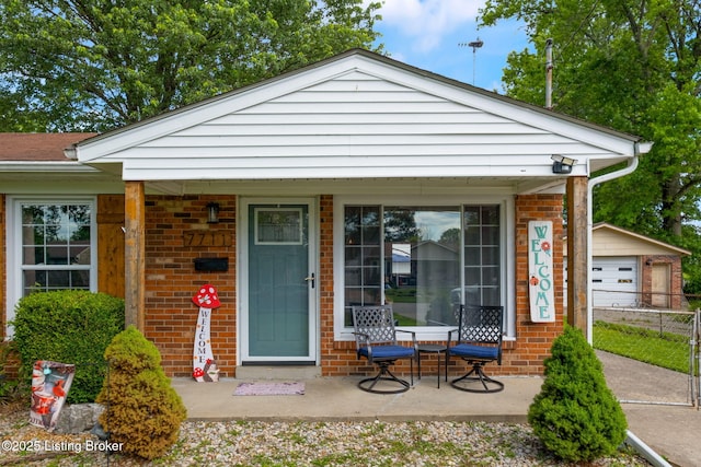 7711 Bramble Ln, Louisville, KY 40258 - photo 4