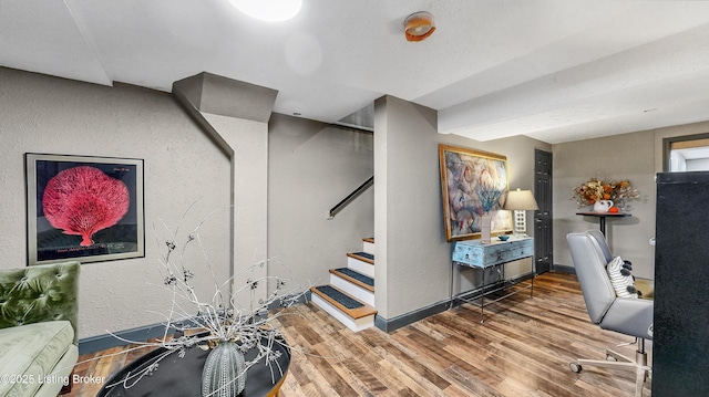 5531 Forest Lake Dr, Prospect, KY 40059 - stairs featuring wood finished floors and a textured wall
