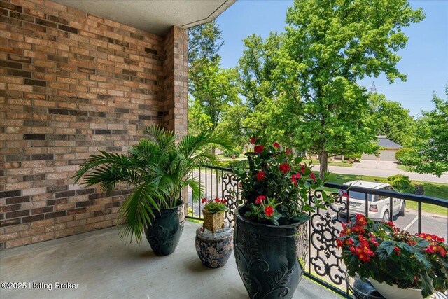 5800 Coach Gate Wynde Unit 278D, Louisville, KY 40207 - photo 17
