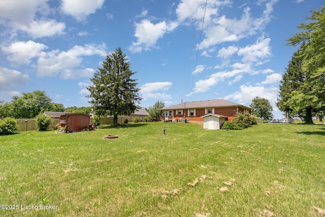 61 Dee St, Elizabethtown, KY 42701 - view of yard