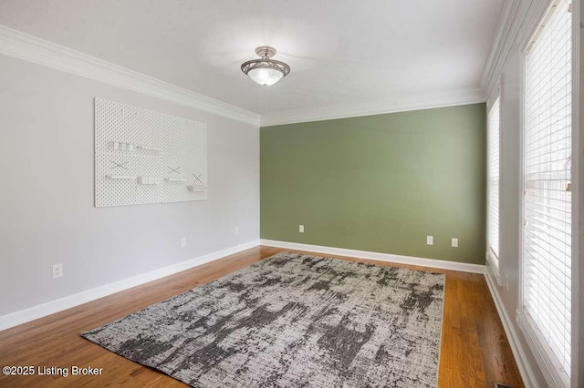 103 Deer Grove Ct, Elizabethtown, KY 42701 - empty room with crown molding, wood finished floors, and baseboards