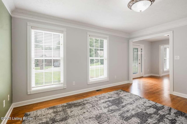103 Deer Grove Ct, Elizabethtown, KY 42701 - empty room featuring crown molding, wood finished floors, and baseboards