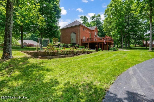 103 Deer Grove Ct, Elizabethtown, KY 42701 - view of grassy yard with a wooden deck