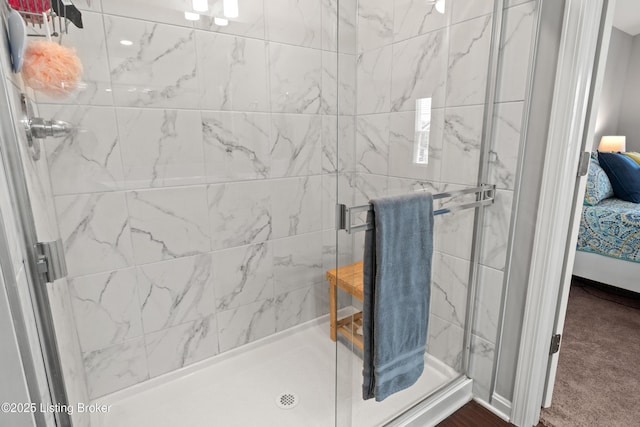6719 Meadow Park Dr, Louisville, KY 40291 - full bath featuring ensuite bathroom and a stall shower