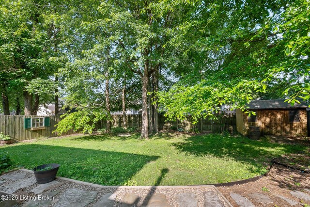 6511 Spencerwood Ct, Louisville, KY 40229 - photo 43