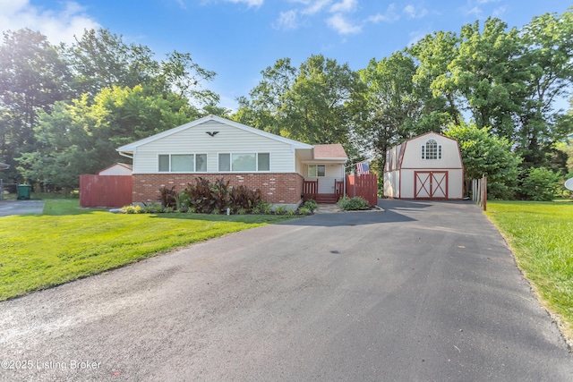 161 Hedgewood Ct, Louisville, KY 40229 - photo 3