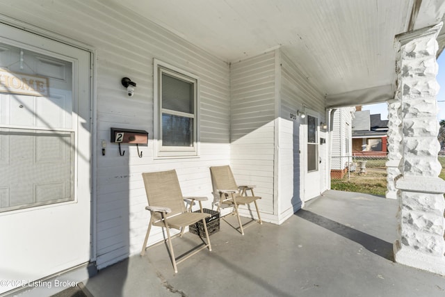 2733 Dumesnil St, Louisville, KY 40211 - view of porch