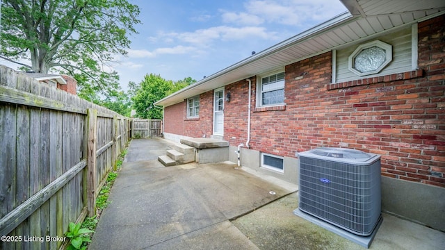 316 Short Rd, Louisville, KY 40207 - fenced backyard with central air condition unit and a patio