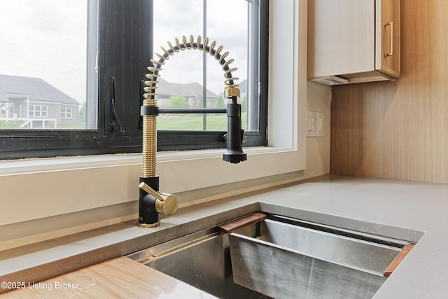 6609 Clore Lake Rd, Crestwood, KY 40014 - kitchen view