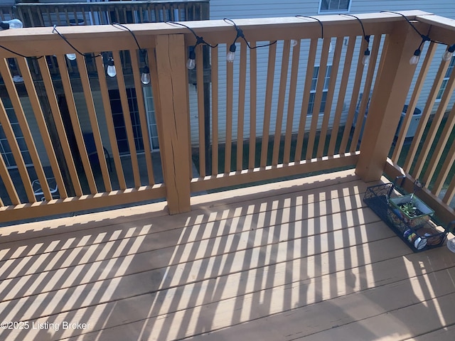 11919 Tazwell Dr Unit 7, Louisville, KY 40245 - view of wooden terrace