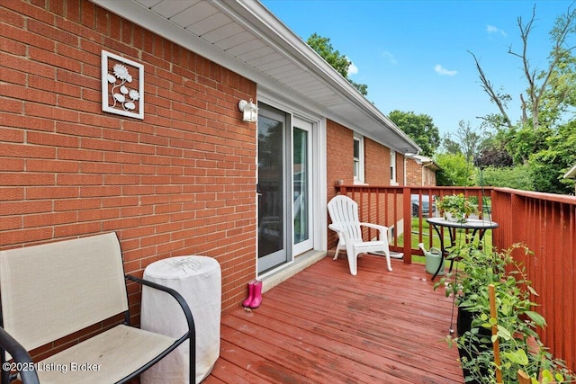 7419 Beahl Blvd, Louisville, KY 40258 - view of wooden terrace