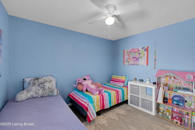 204 Greenleaf Dr, Elizabethtown, KY 42701 - carpeted bedroom with ceiling fan