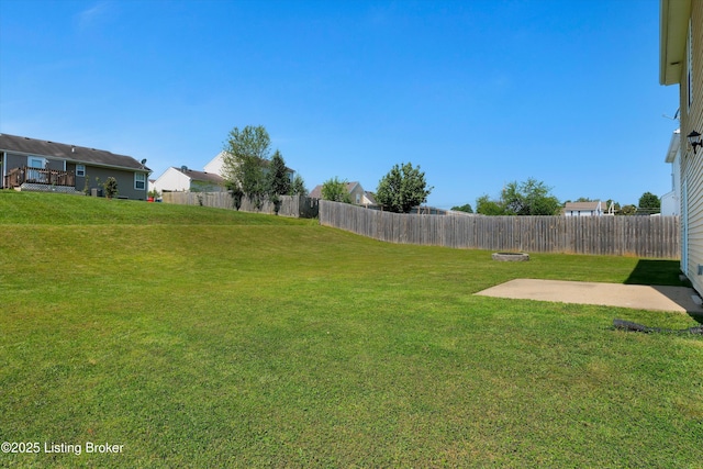 204 Greenleaf Dr, Elizabethtown, KY 42701 - view of yard featuring a patio area