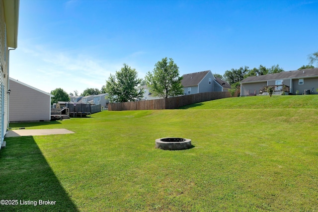 204 Greenleaf Dr, Elizabethtown, KY 42701 - view of yard featuring a fire pit and a residential view