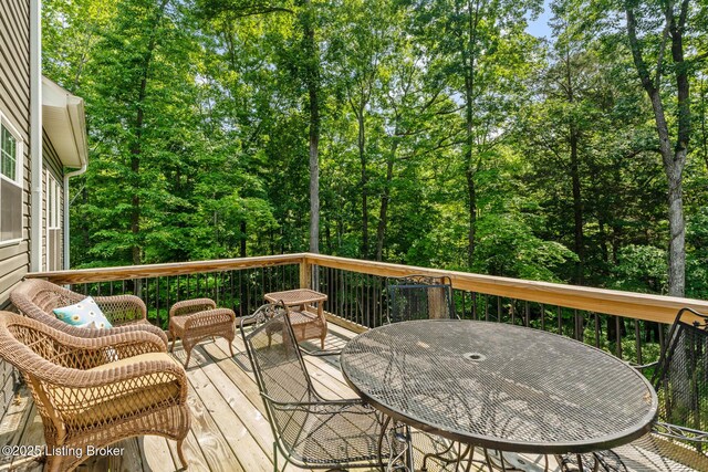 162 Penny Royal Ln, Brandenburg, KY 40108 - deck with outdoor dining space