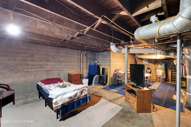 315 N 27th St, Louisville, KY 40212 - unfinished below grade area with water heater
