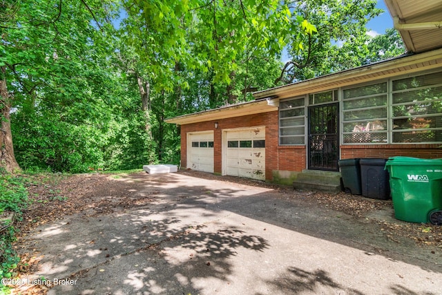 5117 Maryview Dr, Louisville, KY 40216 - photo 5