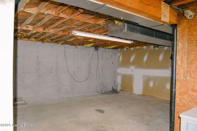 166 Castleton Dr, Bardstown, KY 40004 - view of below grade area