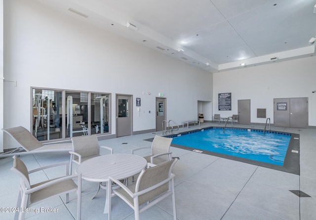 1 Riverpointe Plz Unit 1112, Jeffersonville, IN 47130 - view of swimming pool