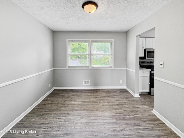 7714 Cedar Hollow Dr, Louisville, KY 40291 - photo 17