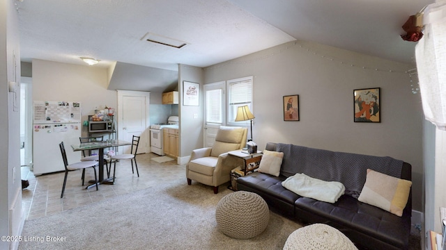 1344 S Brook St, Louisville, KY 40208 - living area featuring lofted ceiling