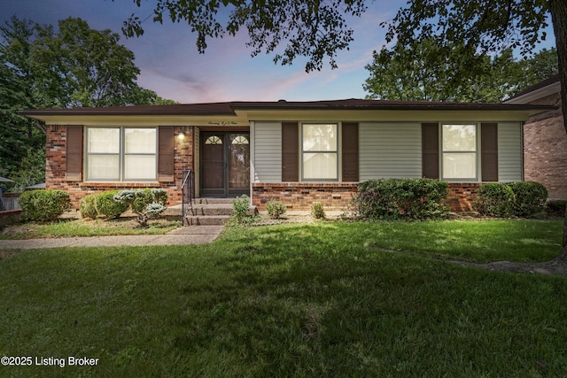 7509 Appletree Way, Louisville, KY 40228 - ranch-style home with brick siding and a front yard