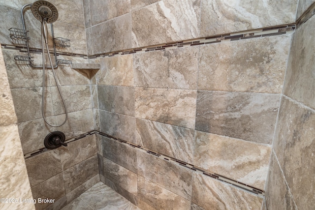 4015 S 5th St, Louisville, KY 40214 - bathroom view of a tile shower
