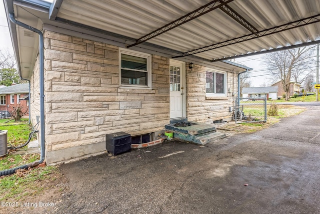937 Palatka Rd, Louisville, KY 40214 - photo 23