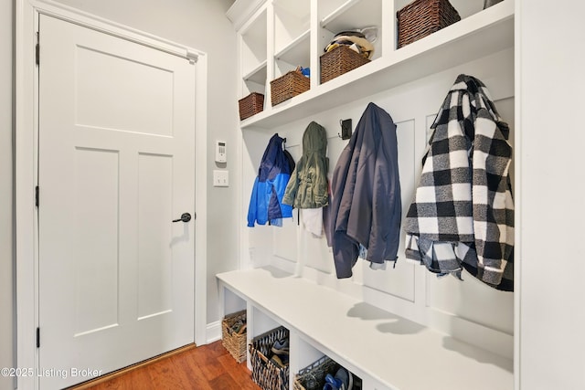 7811 Ingram Way, Crestwood, KY 40014 - mudroom featuring wood finished floors