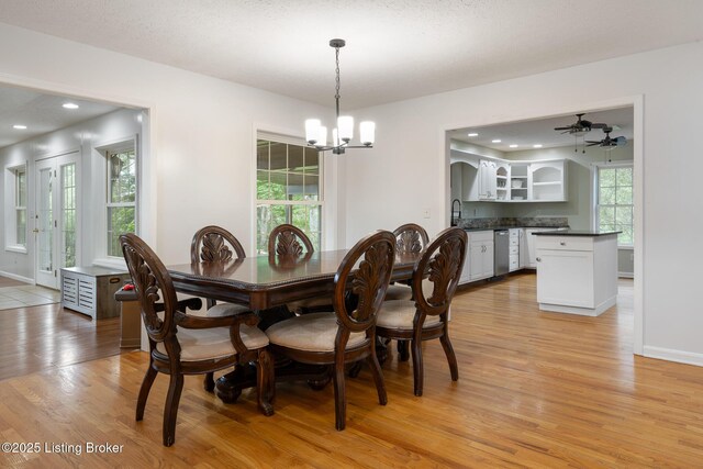 622 Hillcreek Dr, Elizabethtown, KY 42701 - dining area featuring a chandelier, light wood finished floors, baseboards, ceiling fan, and recessed lighting