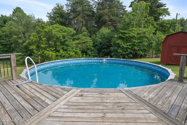 622 Hillcreek Dr, Elizabethtown, KY 42701 - swimming pool with a wooden deck
