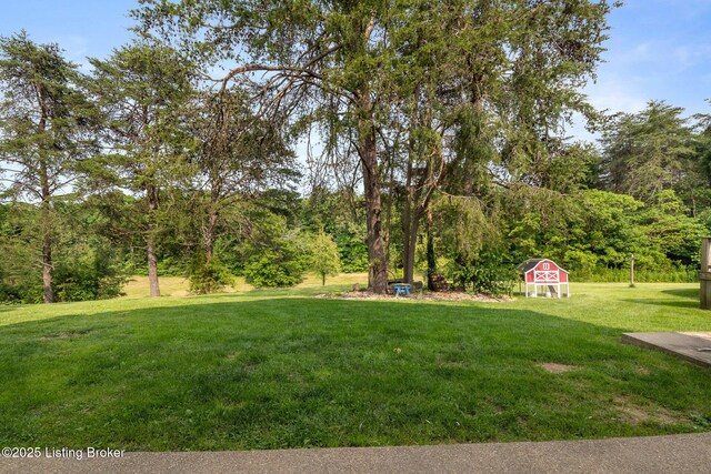 622 Hillcreek Dr, Elizabethtown, KY 42701 - view of grassy yard