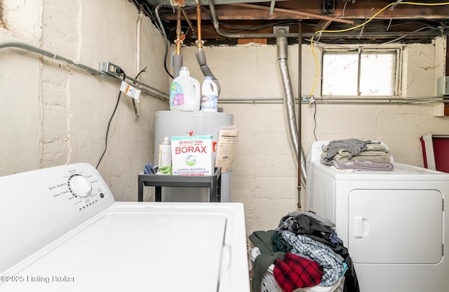 4825 Manslick Rd, Louisville, KY 40216 - laundry room featuring water heater and washer and clothes dryer