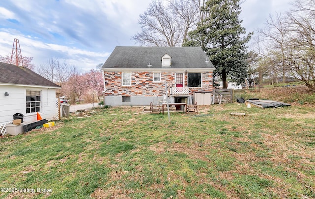 4825 Manslick Rd, Louisville, KY 40216 - view of back of property