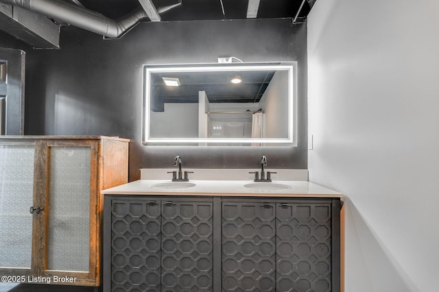 404 Bellemeade St, Brandenburg, KY 40108 - full bath featuring double vanity