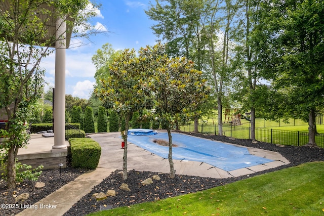 15108 Chestnut Ridge Cir, Louisville, KY 40245 - view of pool