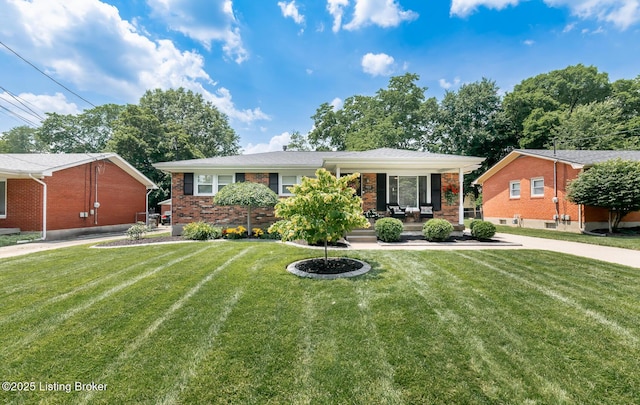 922 Fenley Ave, Louisville, KY 40222 - view of front of home featuring covered porch, brick siding, and a front yard